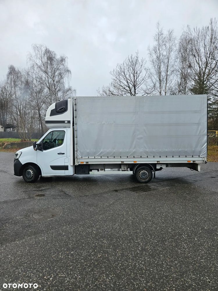 Renault Master - 3