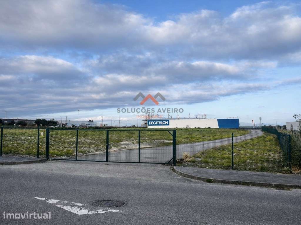 Terreno Industrial à Venda | Zona Industrial de Aveiro | 11.367 m² ... - Grande imagem: 2/3