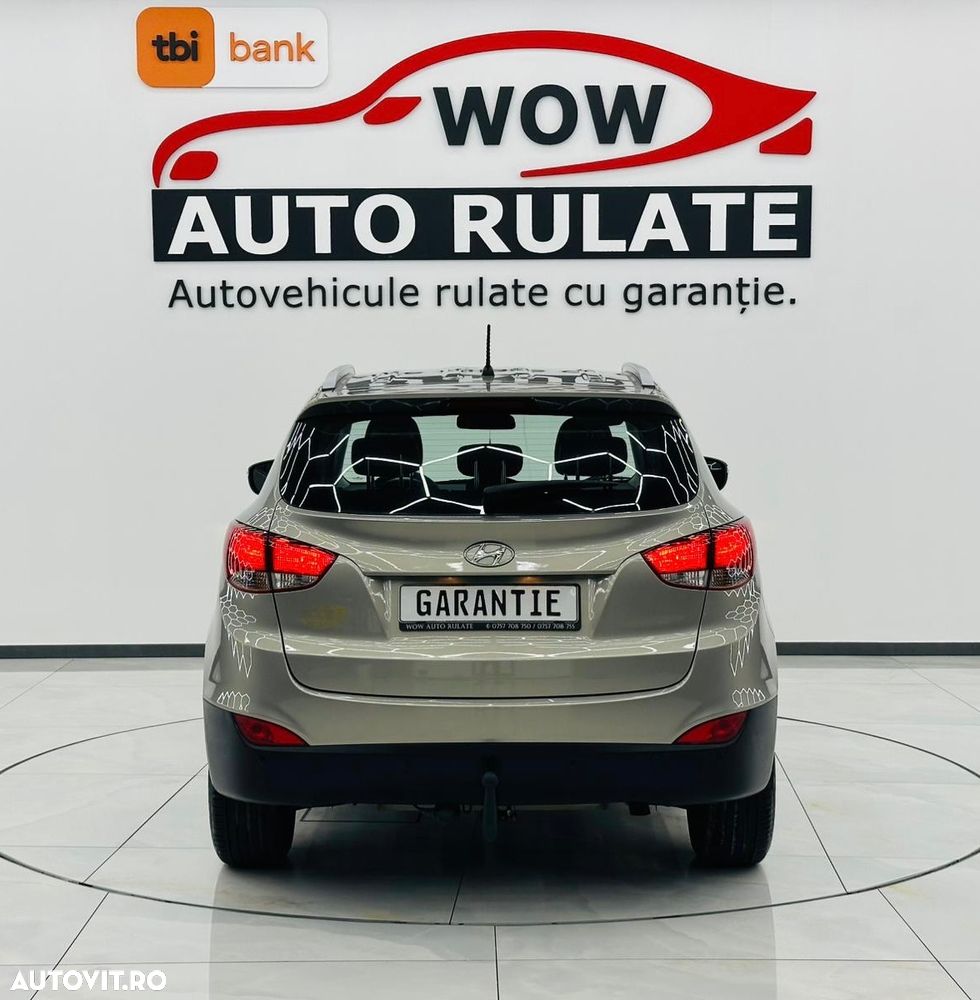 Hyundai ix35 1.7 CRDI 2WD blue Finale Gold - 33