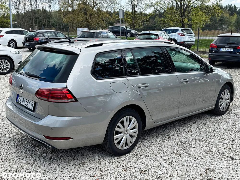 Volkswagen Golf 1.6 TDI SCR Trendline - 10