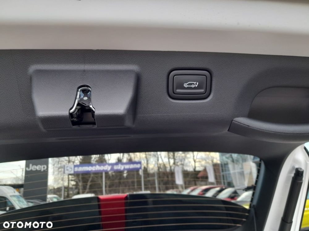 Hyundai Kona 65kWh N Line - 11