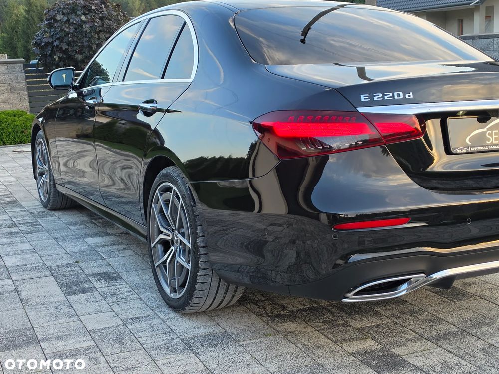 Mercedes-Benz Klasa E 220 d 4-Matic AMG - 14