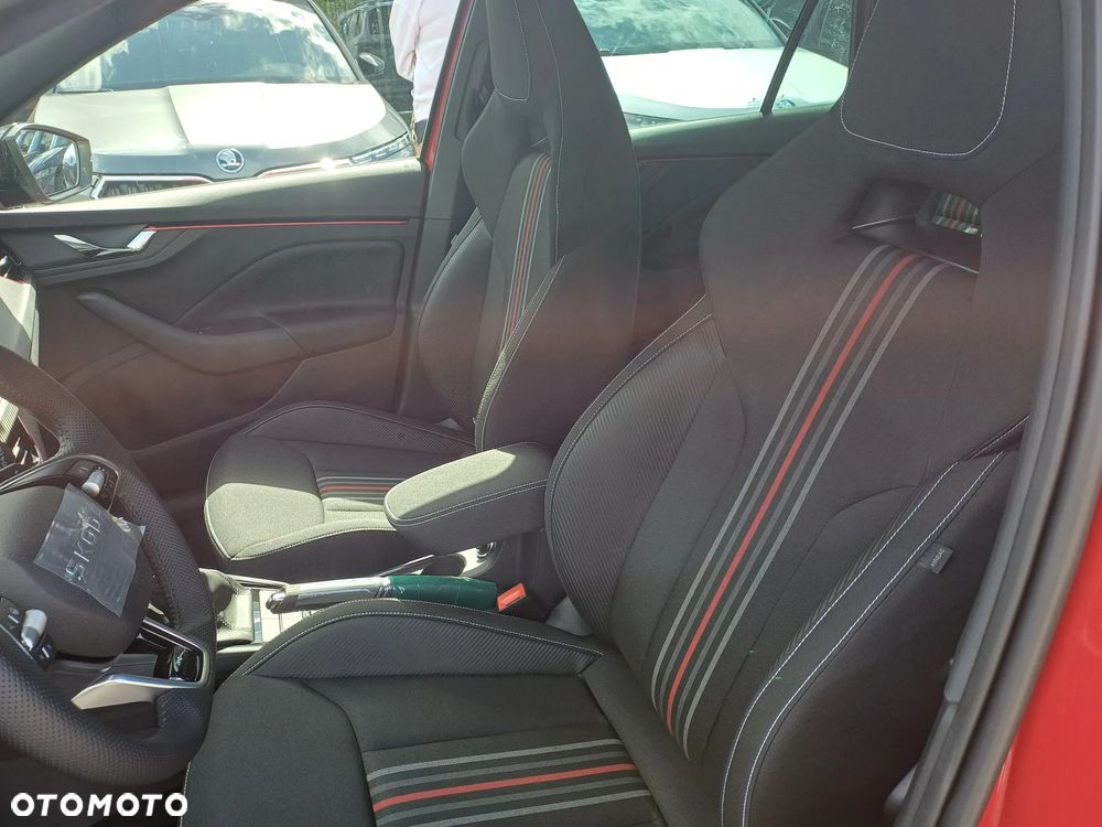 Skoda Kamiq 1.5 TSI Monte Carlo DSG - 13