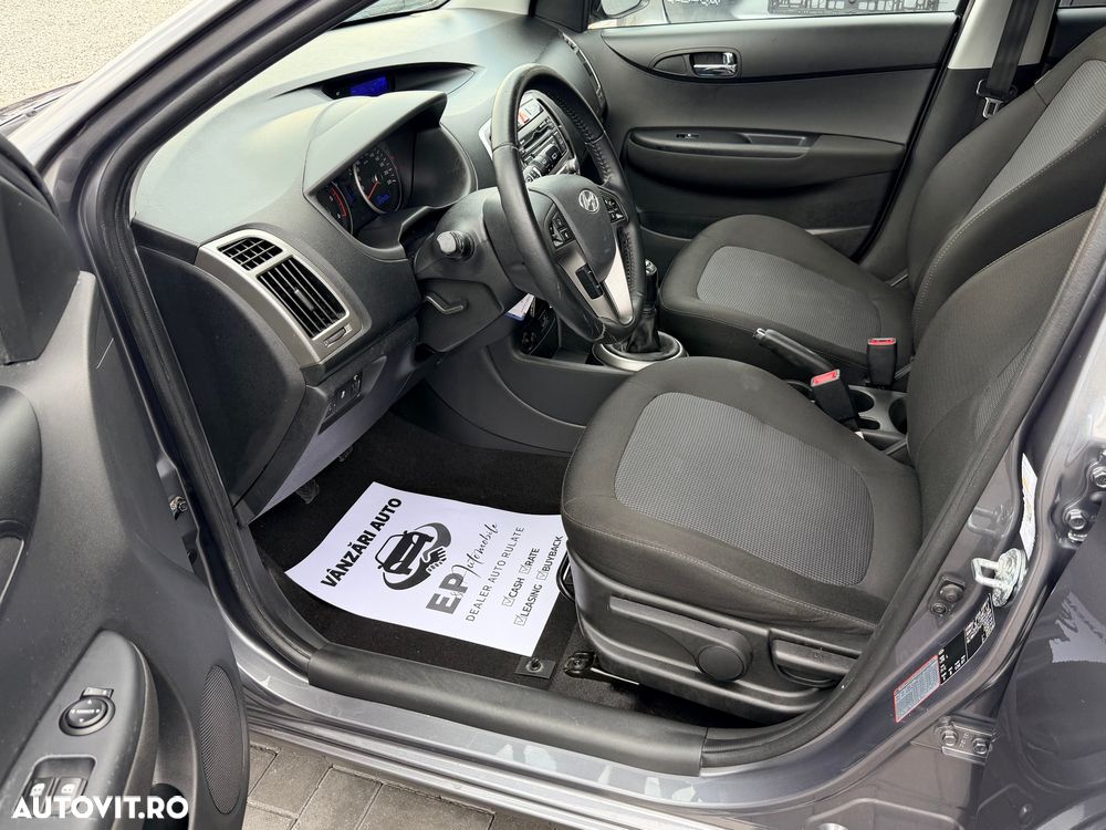 Hyundai i20 1.1 CRDi - 7