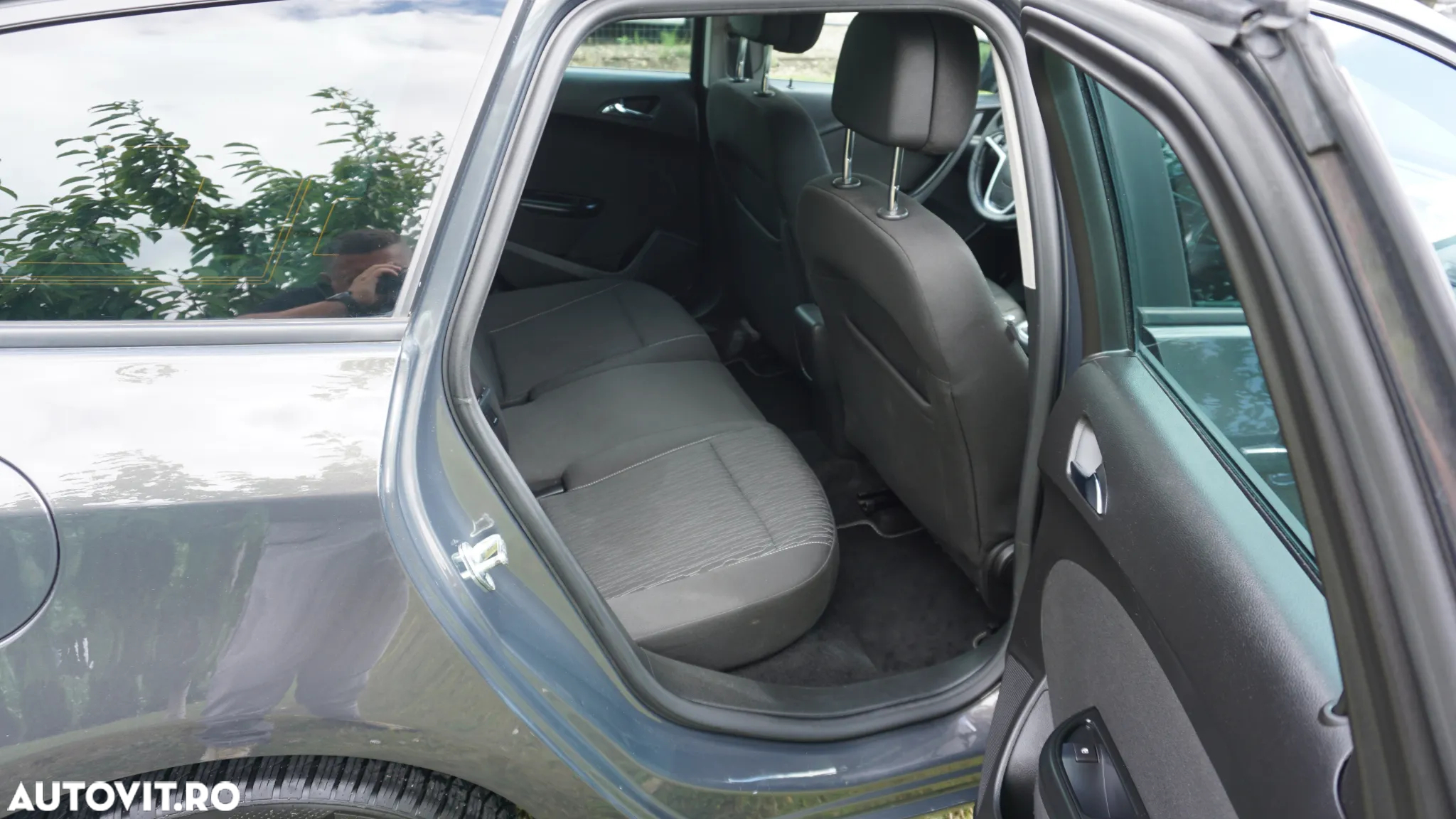 Opel Astra 1.6 CDTI DPF ecoFLEX Start/Stop Exklusiv - 12