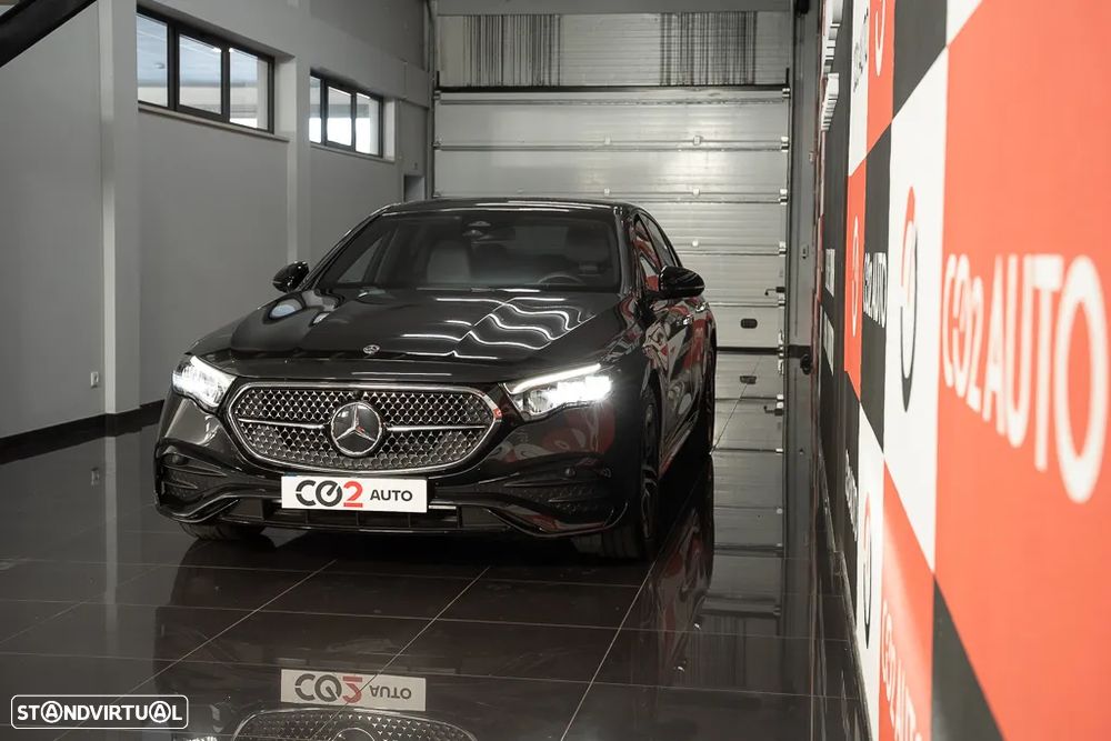 Mercedes-Benz E 300 e AMG Line - 3
