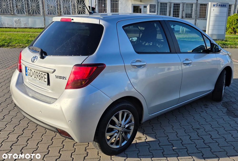 Toyota Yaris 1.33 Active - 11