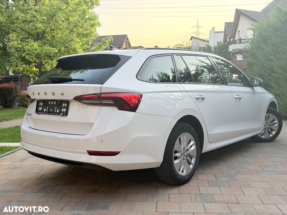 Skoda Octavia 2.0 TDI DSG Ambition - 22