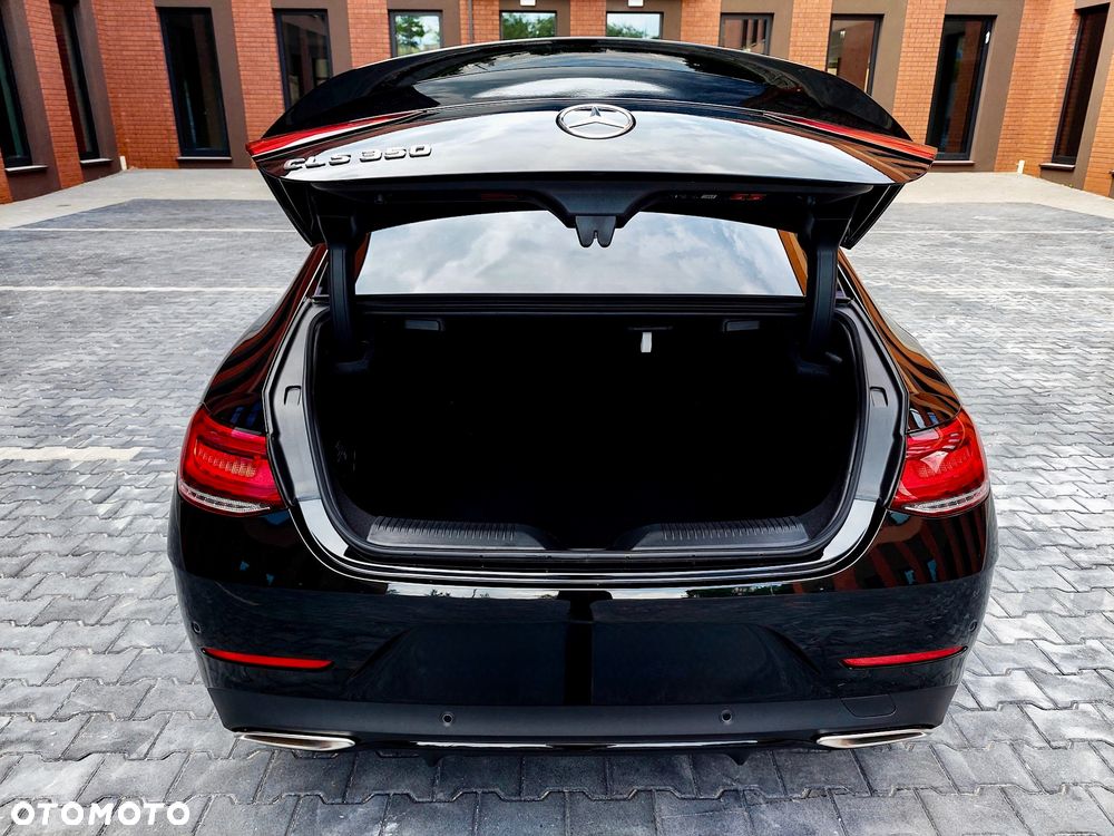 Mercedes-Benz CLS - 12