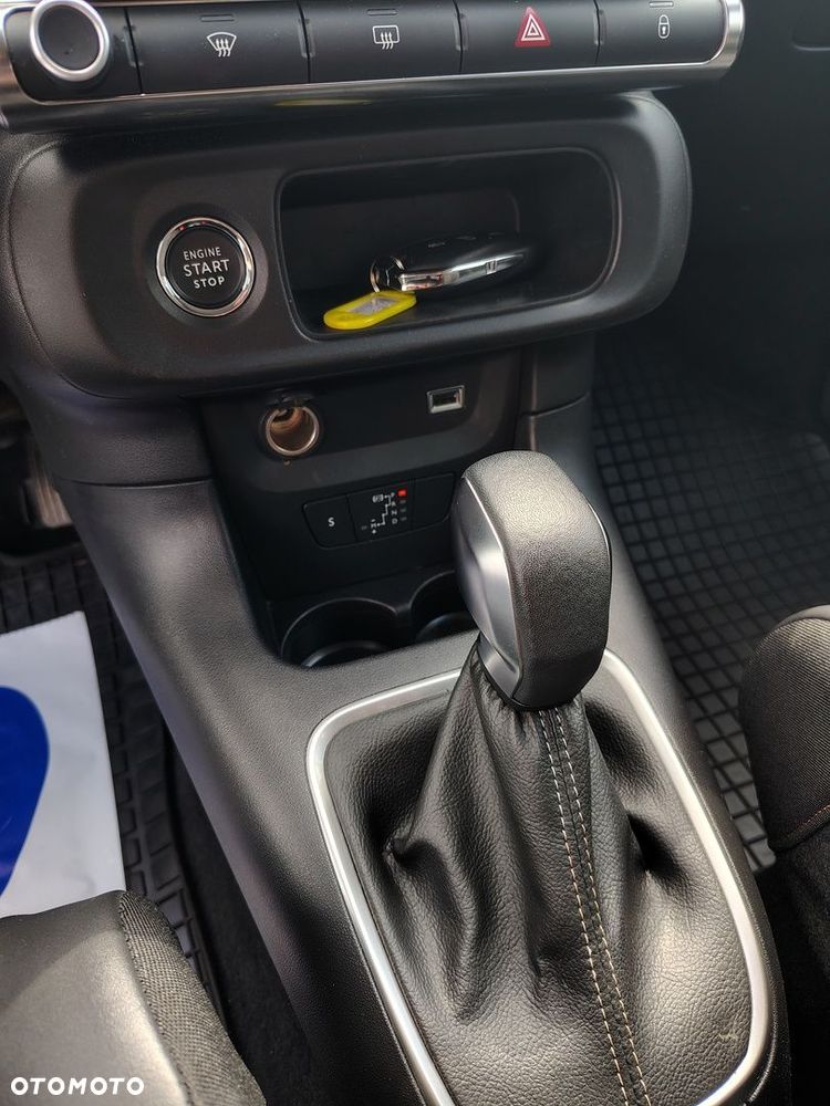Citroën C3 1.2 PureTech Max EAT6 - 21