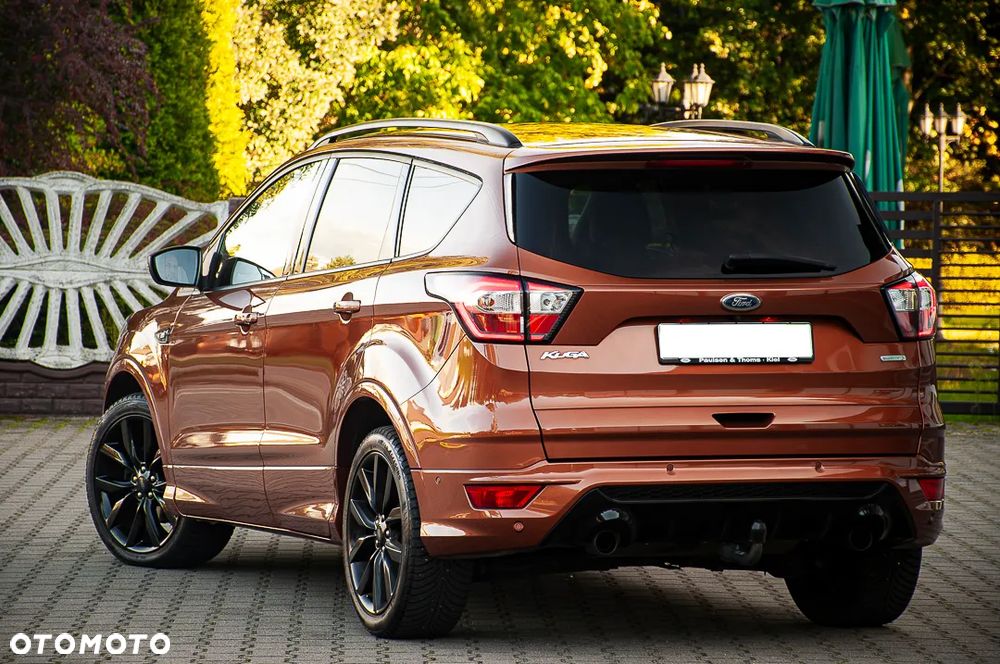Ford Kuga 1.5 EcoBoost 2x4 ST-Line - 10