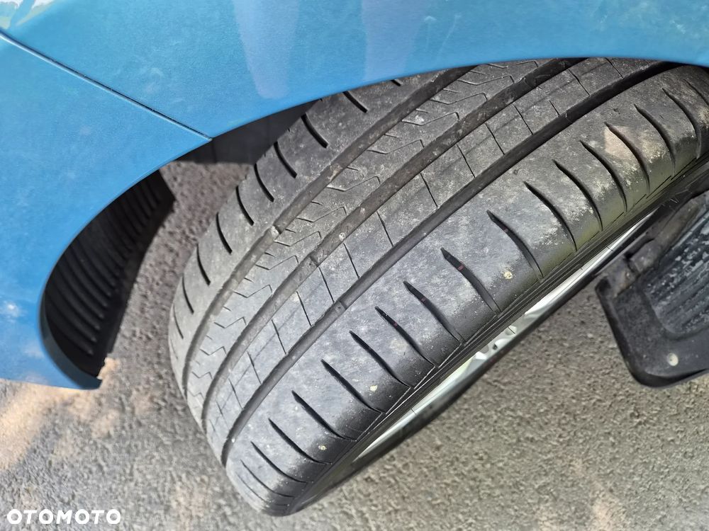 Hyundai i30 i30cw 1.4 Fifa World Cup Edition - 24
