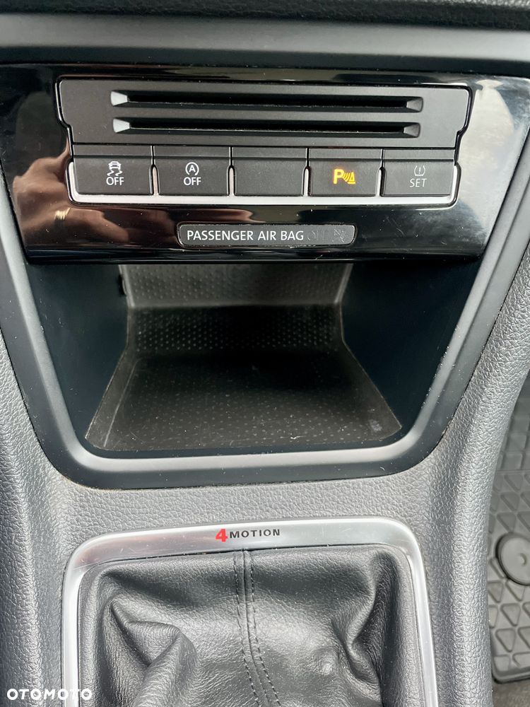 Volkswagen Sharan 2.0 TDI 4MOTION BlueMotion Technology Highline - 25