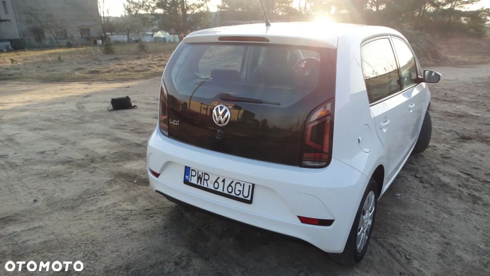 Volkswagen up! - 5