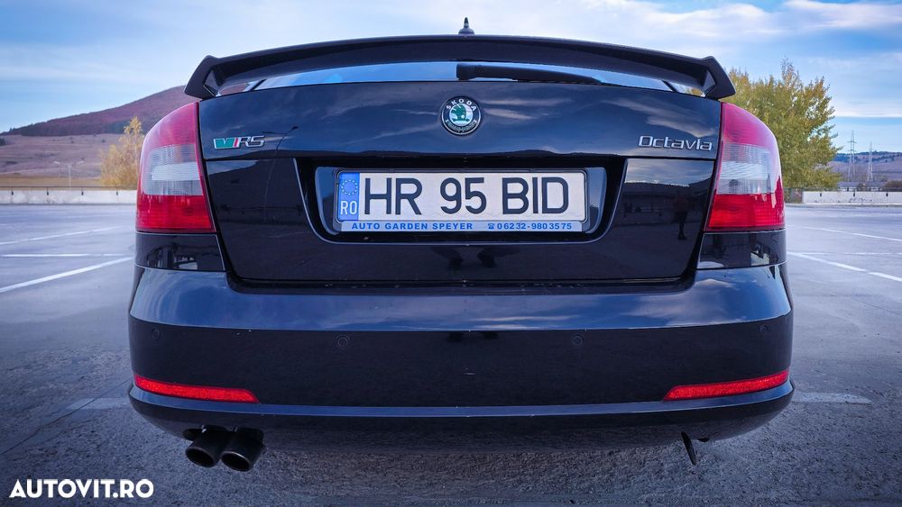 Skoda Octavia 2.0 TDI RS - 6