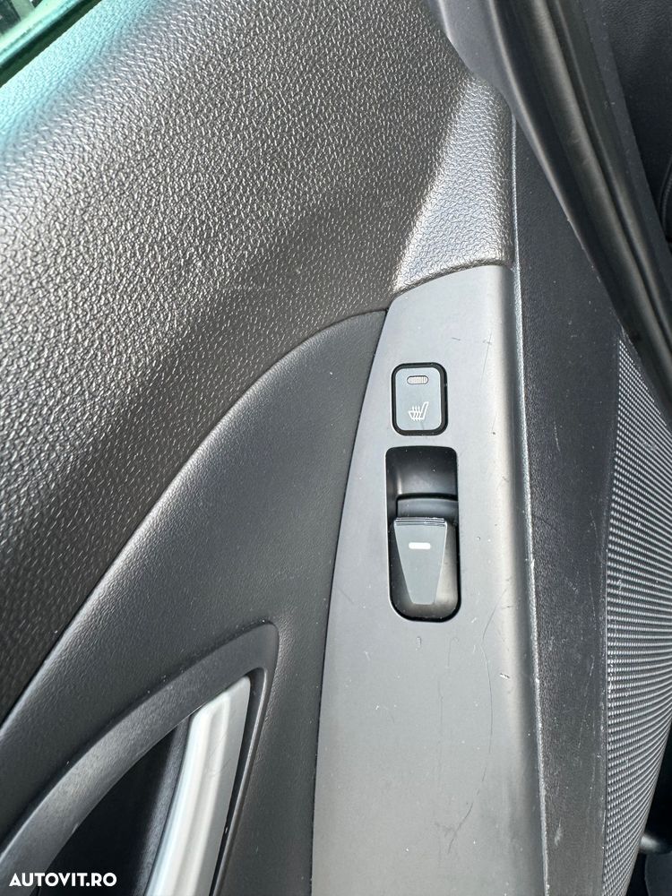Hyundai ix35 - 21