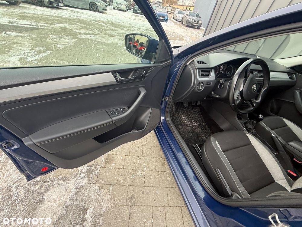 Skoda RAPID 1.4 TDI DPF Joy - 8