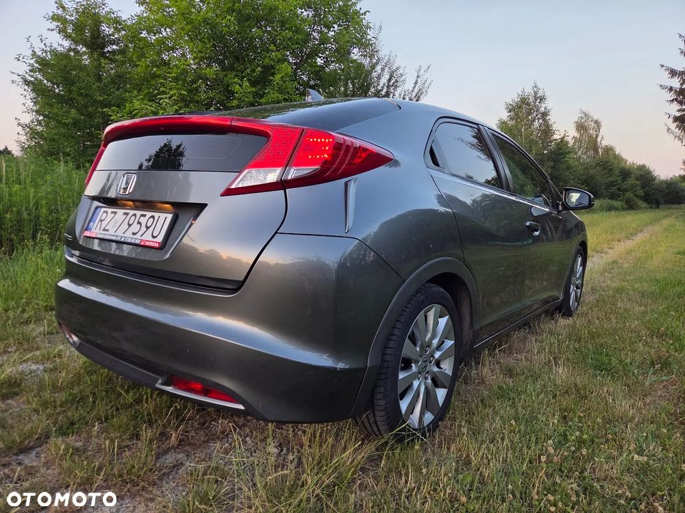 Honda Civic 1.6 i-DTEC Sport - 9