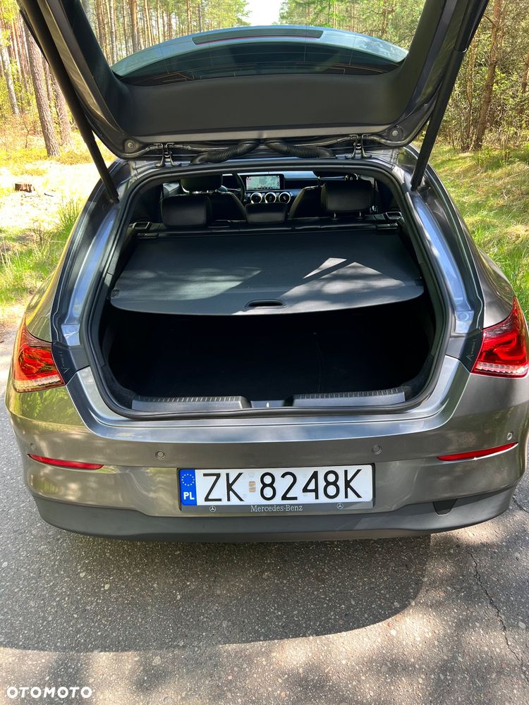Mercedes-Benz CLA 180 d 7G-DCT - 23