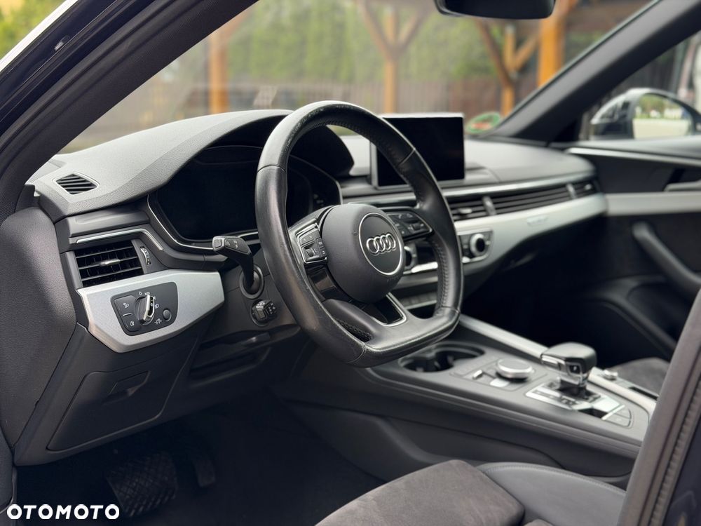 Audi A4 Avant 2.0 TDI Quattro S tronic - 13