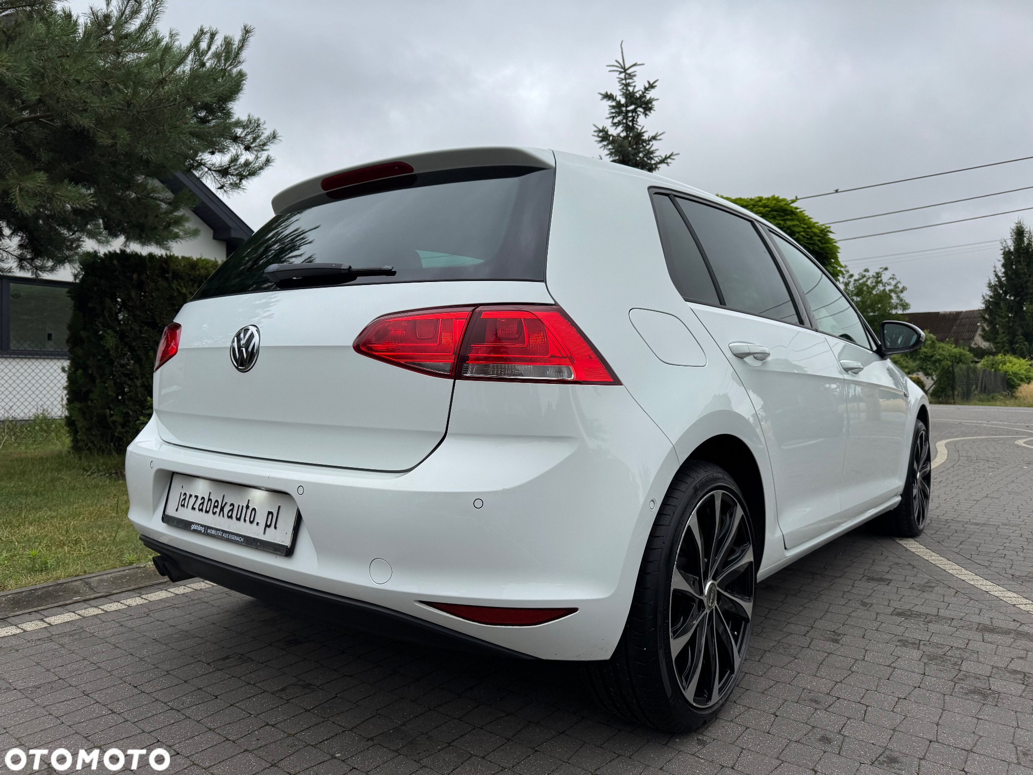 Volkswagen Golf 2.0 BlueTDI Cup - 36
