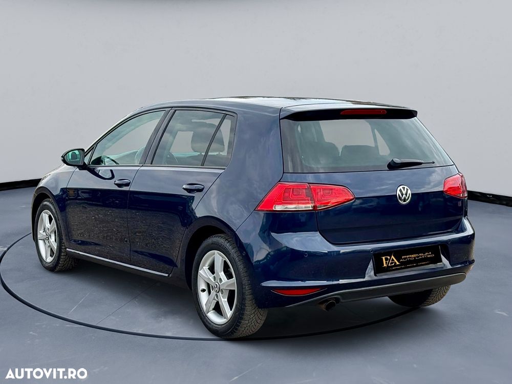 Volkswagen Golf 1.6 TDI BlueMotion Technology Trendline - 4