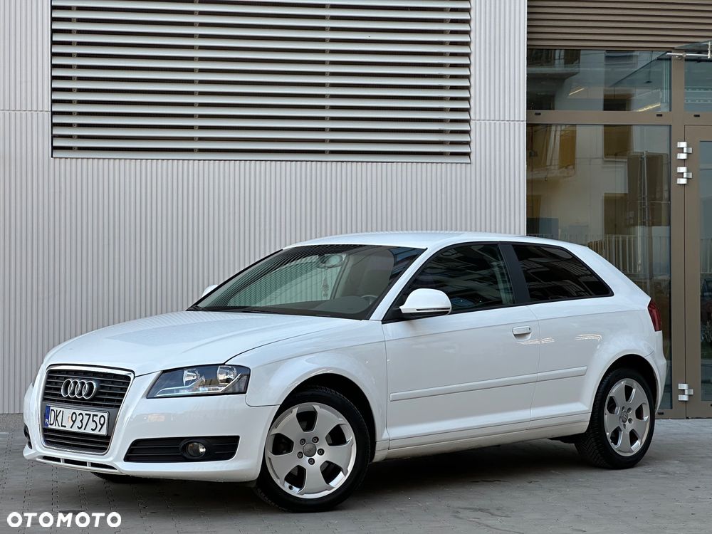 Audi A3 3-drzwiowe 1.6 TDI DPF Ambition - 2