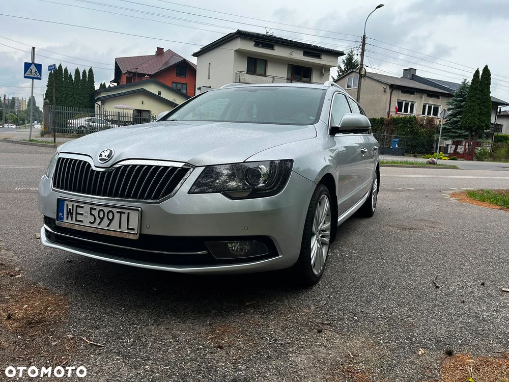 Skoda Superb 1.8 TSI Active DSG - 11