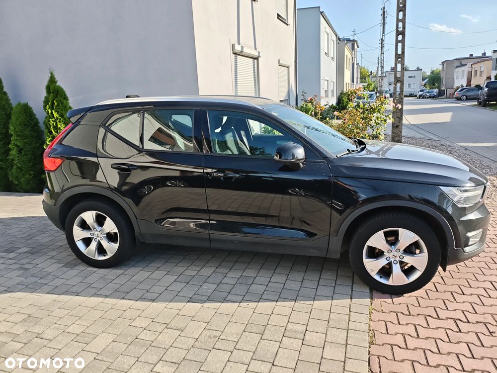 Volvo XC 40 D3 Momentum Pro - 21
