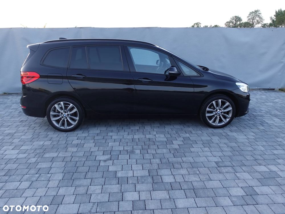BMW Seria 2 218i Sport Line - 1