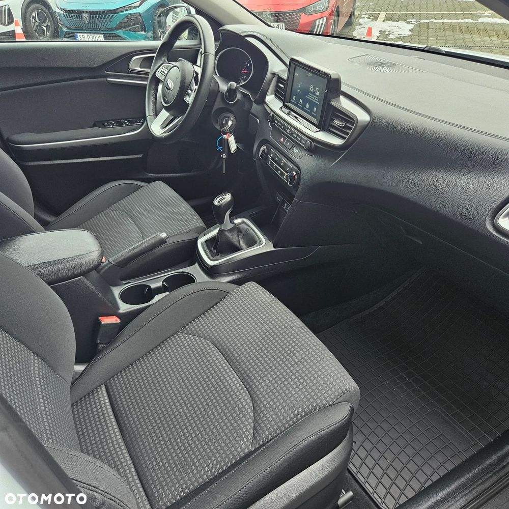 Kia Ceed 1.4 M - 6