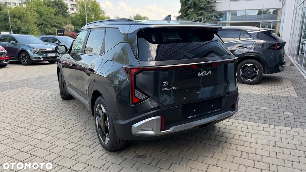 Kia Seltos - 4