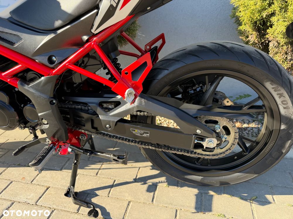 Benelli BN 125 - 31