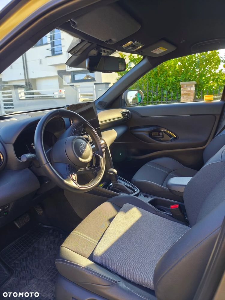 Toyota Yaris Cross - 11