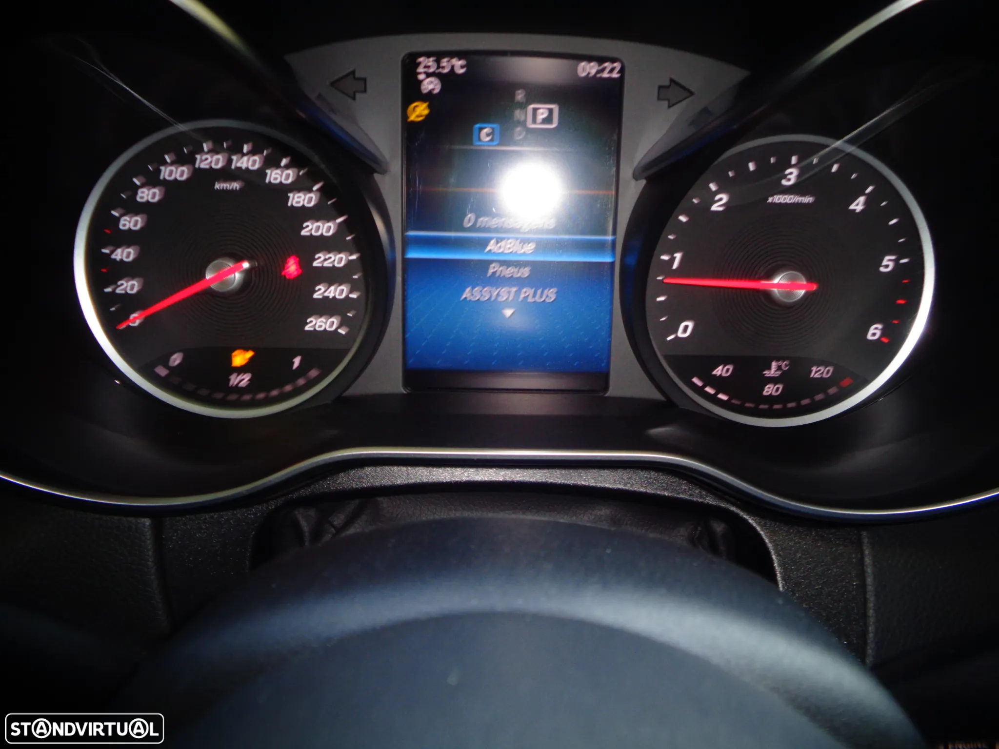 Mercedes-Benz C 300 d AMG Line - 34