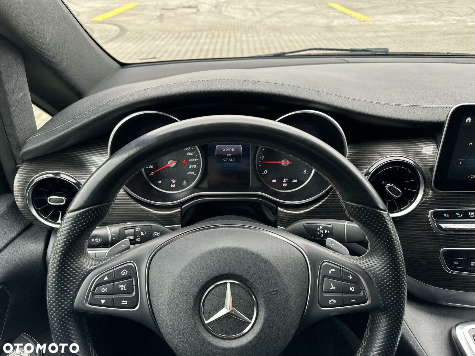 Mercedes-Benz Klasa V 300 d 4-Matic Avantgarde 9G-Tronic (ekstra d³) - 15