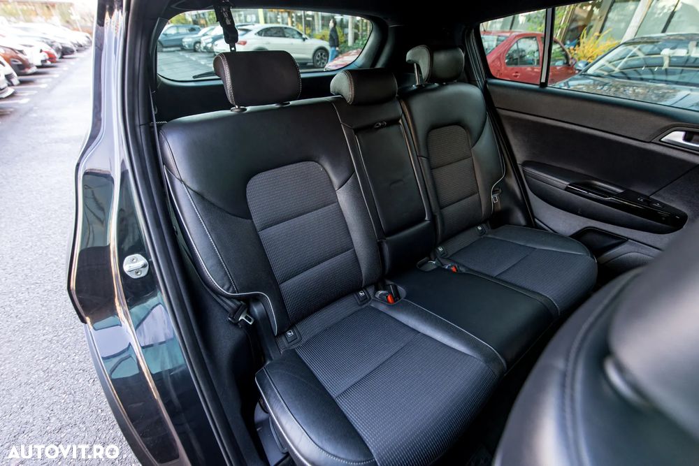 Kia Sportage 1.6 T-GDI 7DCT 4x4 GT Line - 34