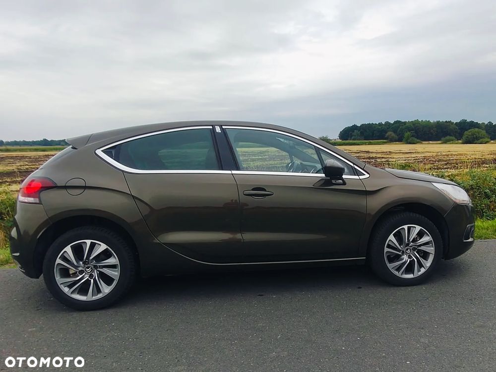 Citroën DS4 1.6 THP SoChic - 5