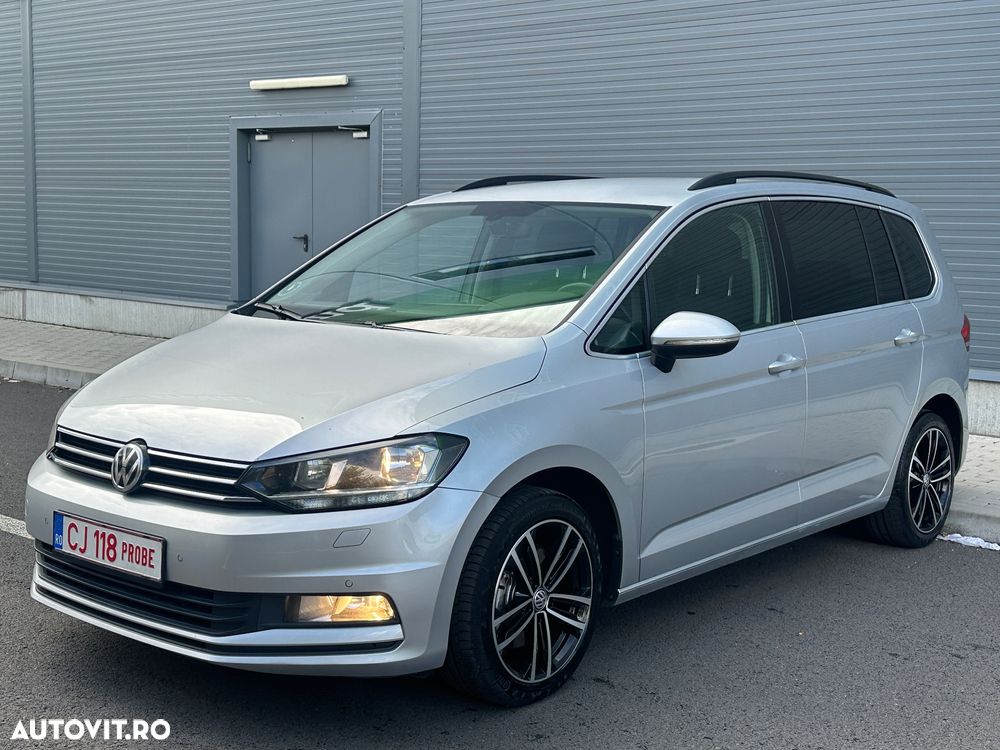 Volkswagen Touran 2.0 TDI SCR DSG Comfortline - 13