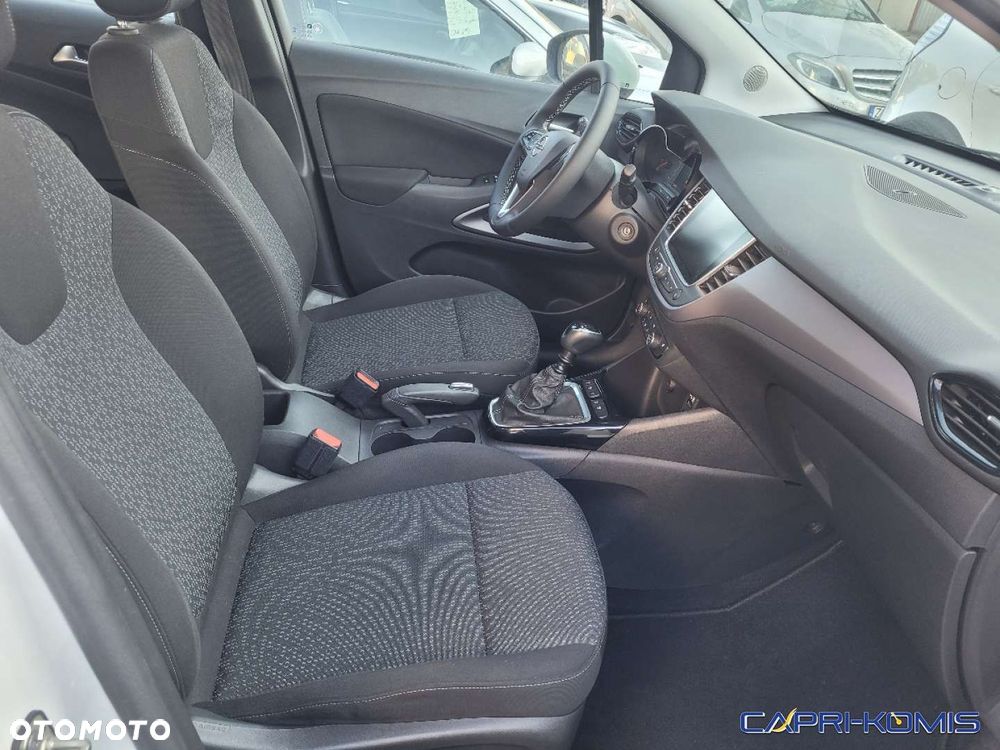 Opel Crossland X - 11