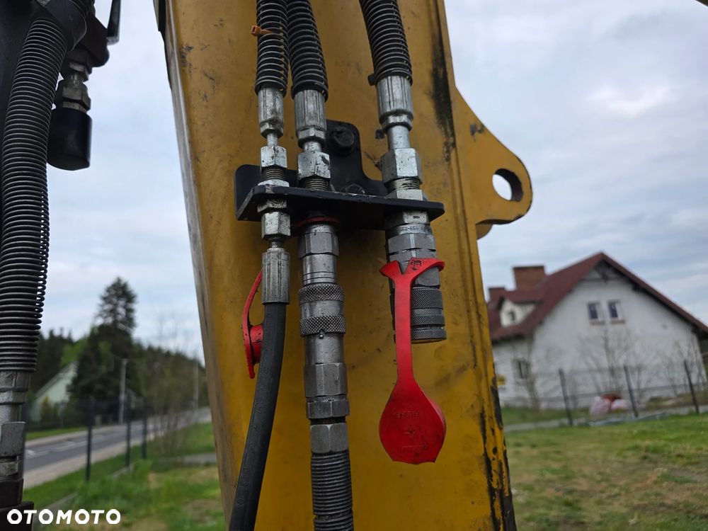 Caterpillar CAT 305 - 15