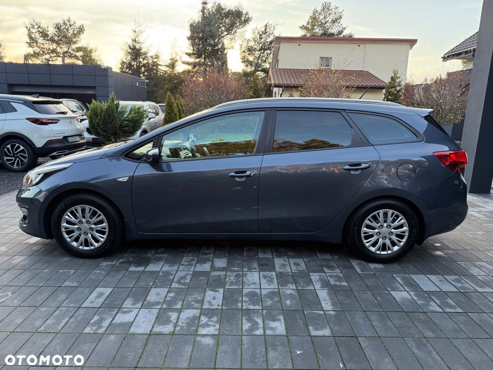 Kia Ceed 1.4 CVVT Dream-Team Edition - 8