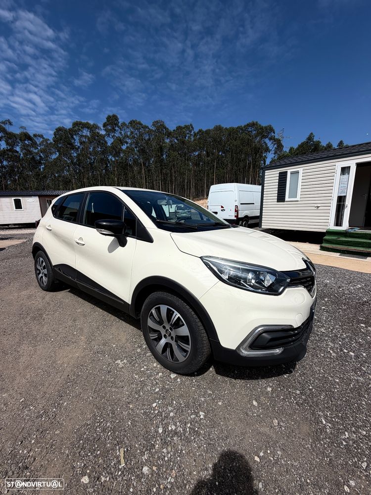 Renault Captur 1.5 dCi Red Edition - 3