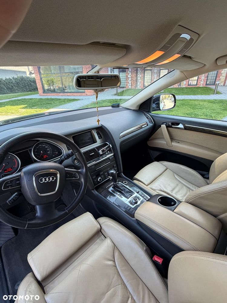 Audi Q7 3.0 TDI Quattro Tiptronic - 7