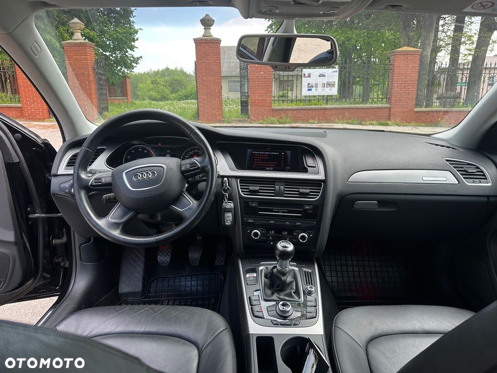 Audi A4 Avant 1.8 TFSI quattro S line Sportpaket - 22