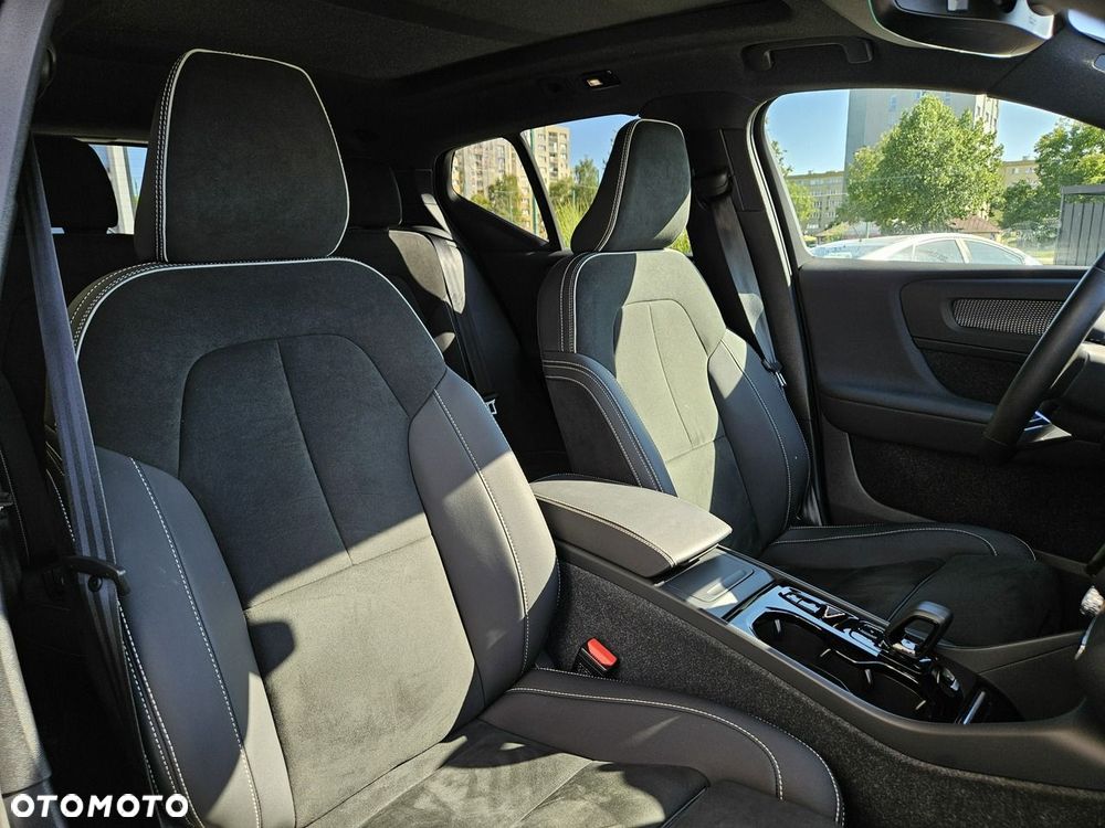 Volvo XC 40 B5 B AWD Ultimate Bright - 14