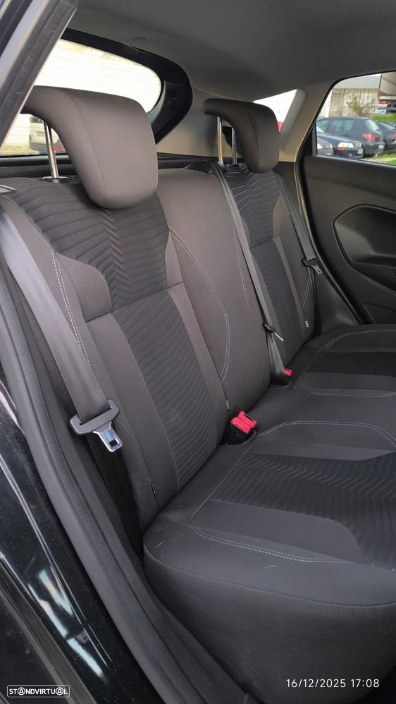 Ford Fiesta 1.0 Ti-VCT Titanium - 10