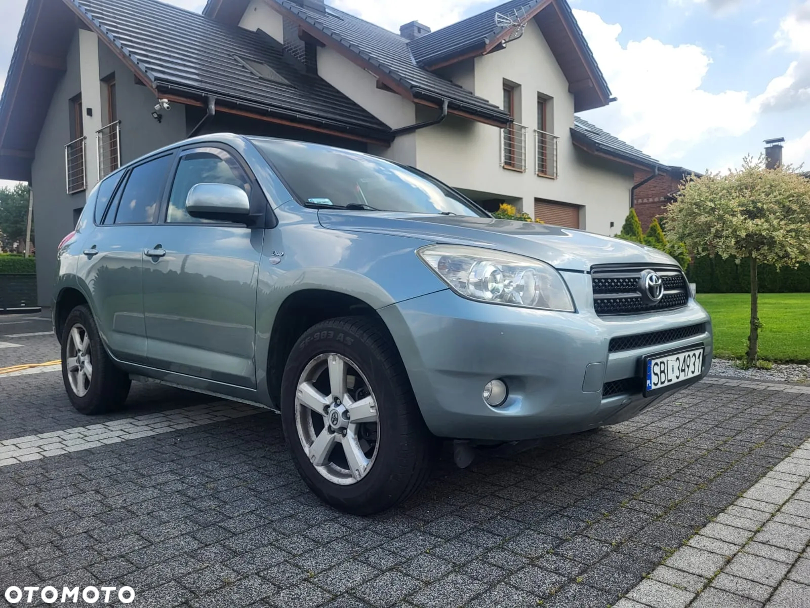 Toyota RAV4 2.2 D-4D Luna - 2