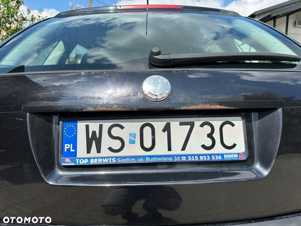 Skoda Fabia 1.4 16V Elegance - 32