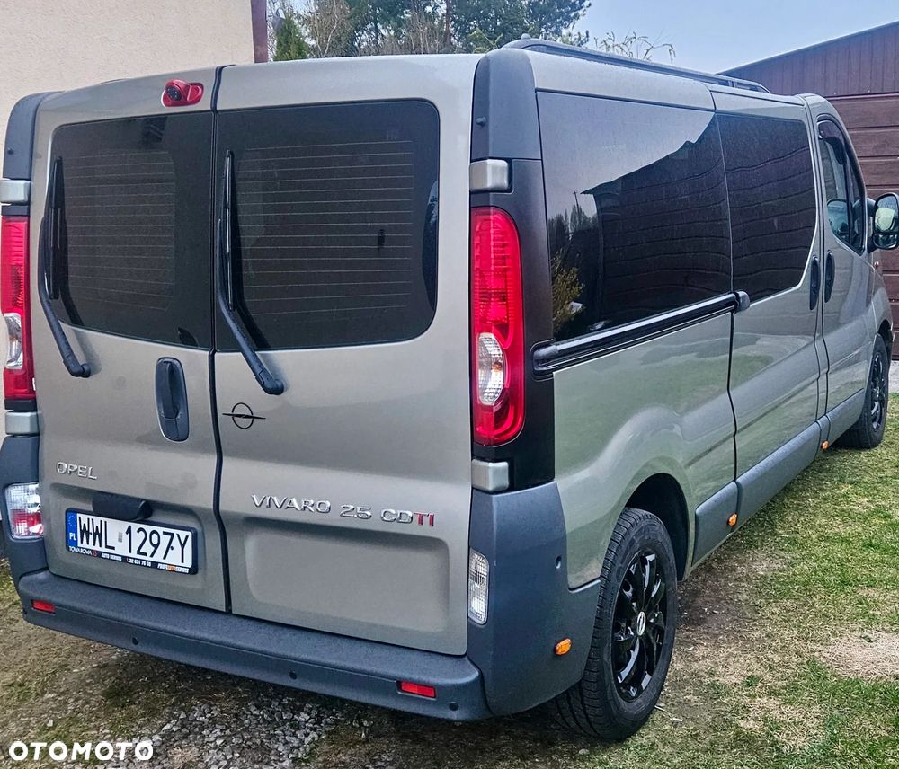Opel Vivaro L2H1 2.9t - 9